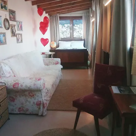 Old-town Roof-garden Apartment *